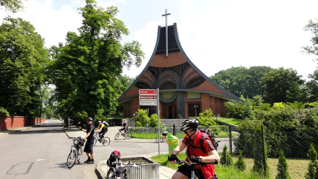 img00011.jpg