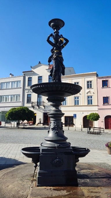 img00025.jpg