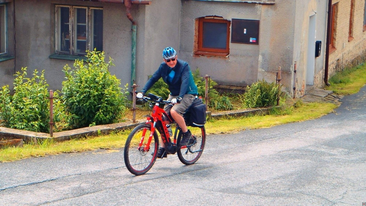 img00021.jpg